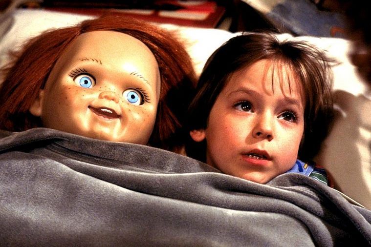 Laleczka Chucky Child’s Play replika 1:1 mowiąca pudelko i akcesoria