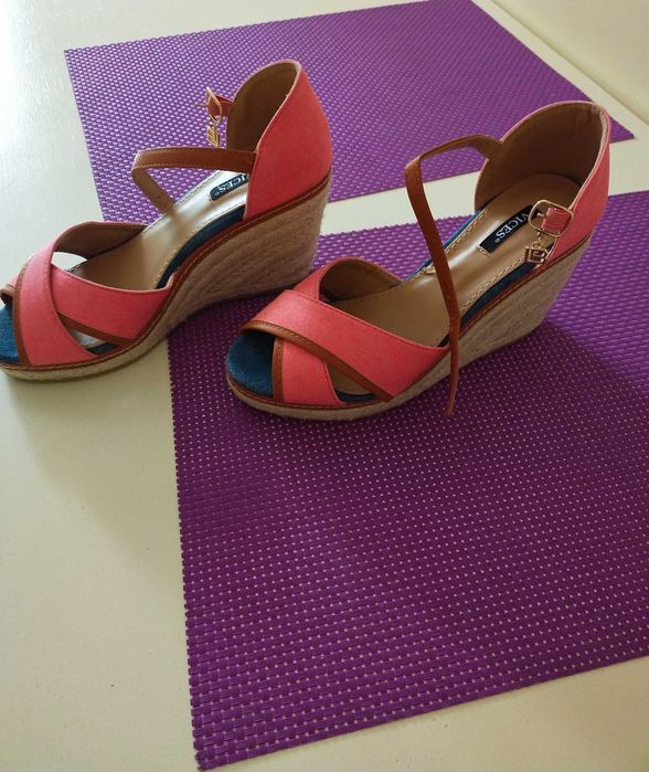 Espadryle sandałki koturn 38