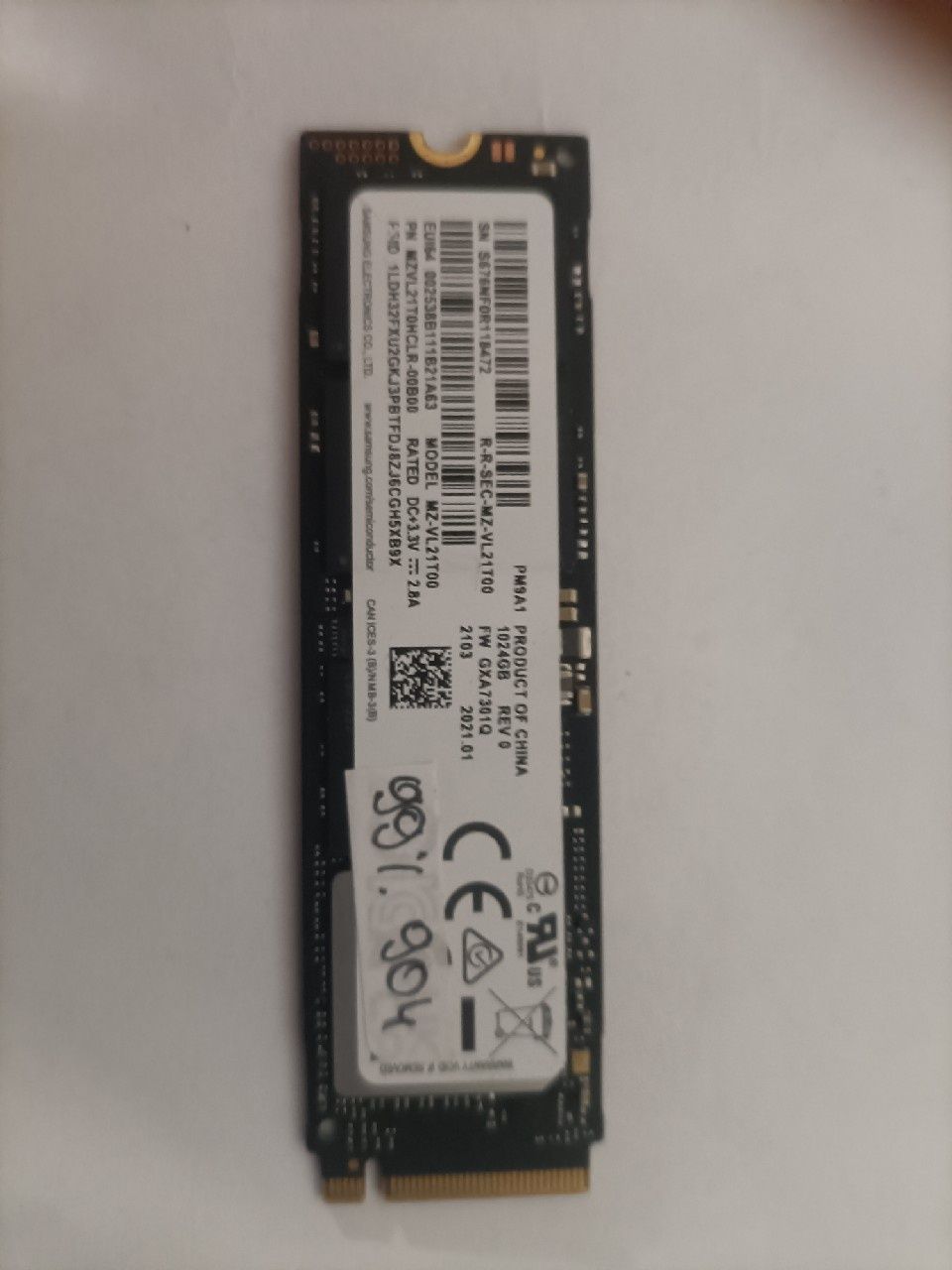 SSD Samsung PM9A1  1 024 GB MZVL21T0HCLR-00B00