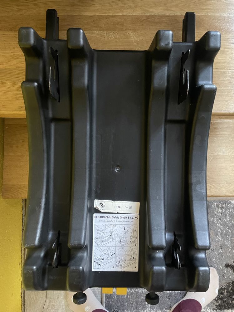 Автокрісло Recaro 0+