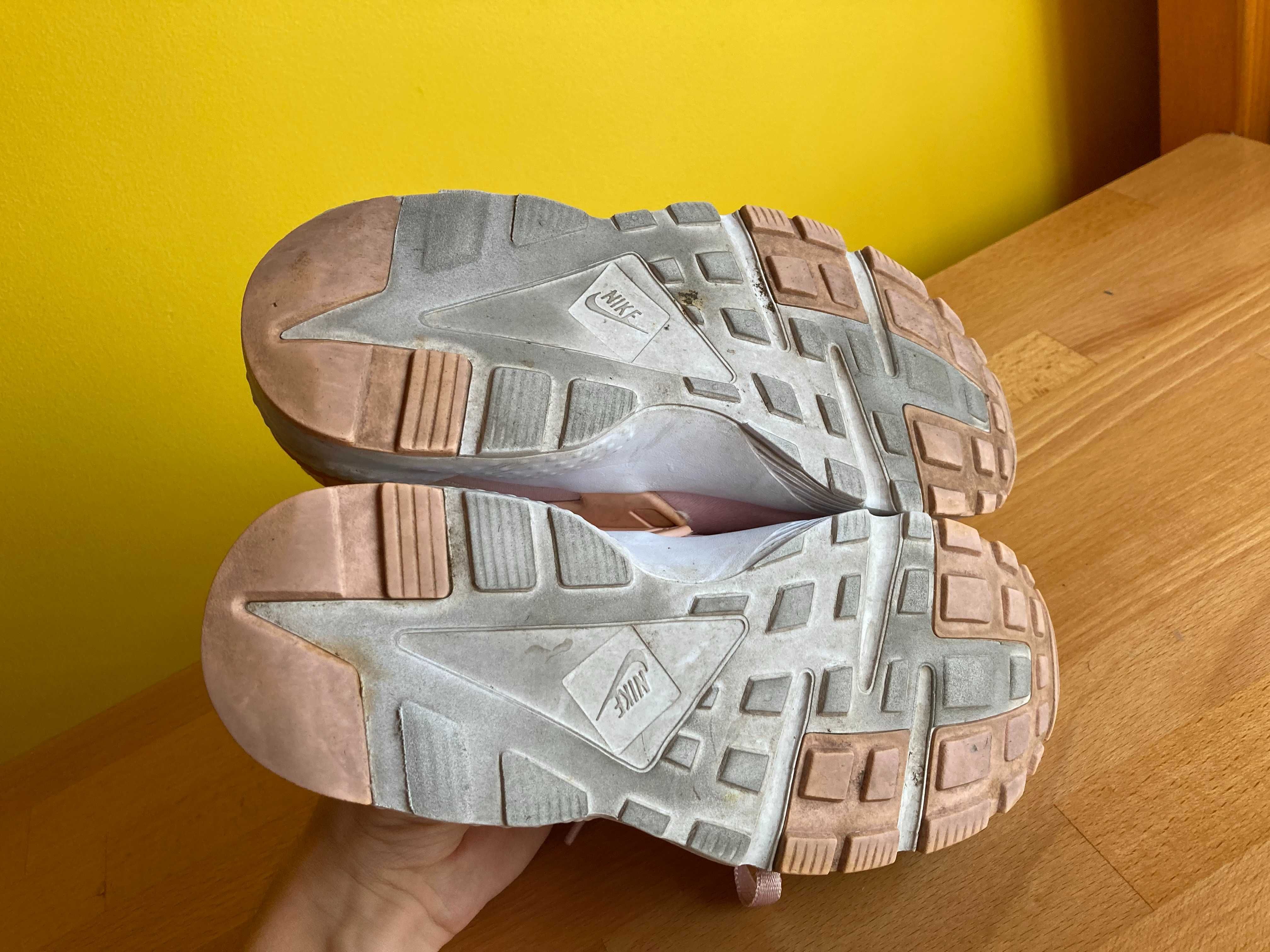 KA930 Nike Huarache Run 38