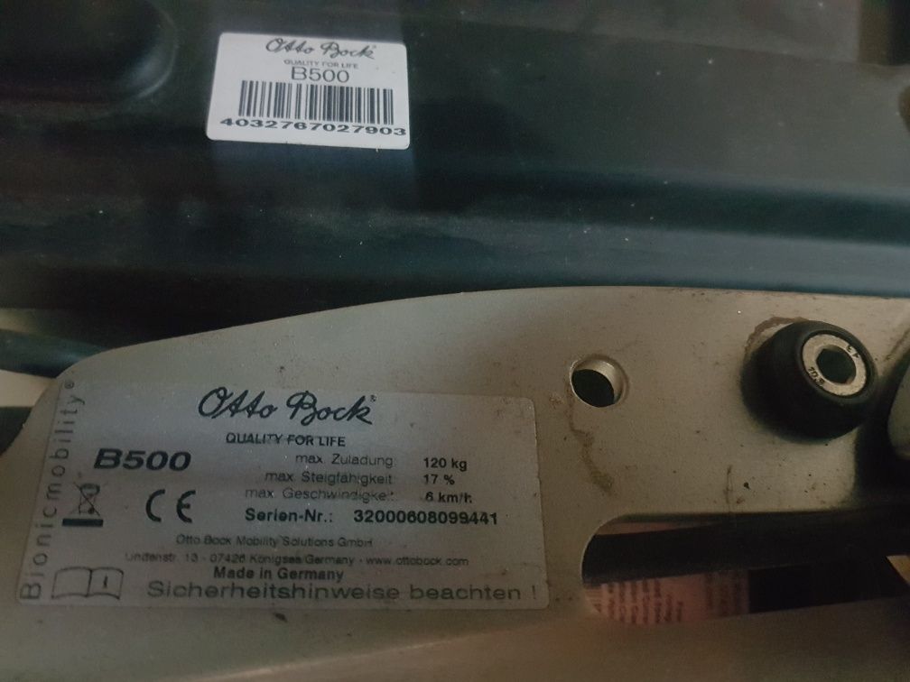 Wózek specjalistyczny inwalidzki elektryczny