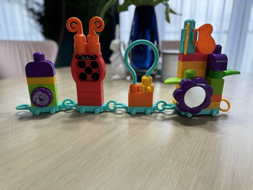 Fisher Price Aktywizująca gąsienica klocki Mega Bloks