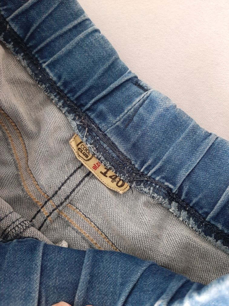 Spodnie jeansowe chłopięce jeans dla chłopcaCool Club r. 140