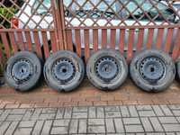 Opony wielosezonowe 195/65R15 z felgami stalowymi 5x115