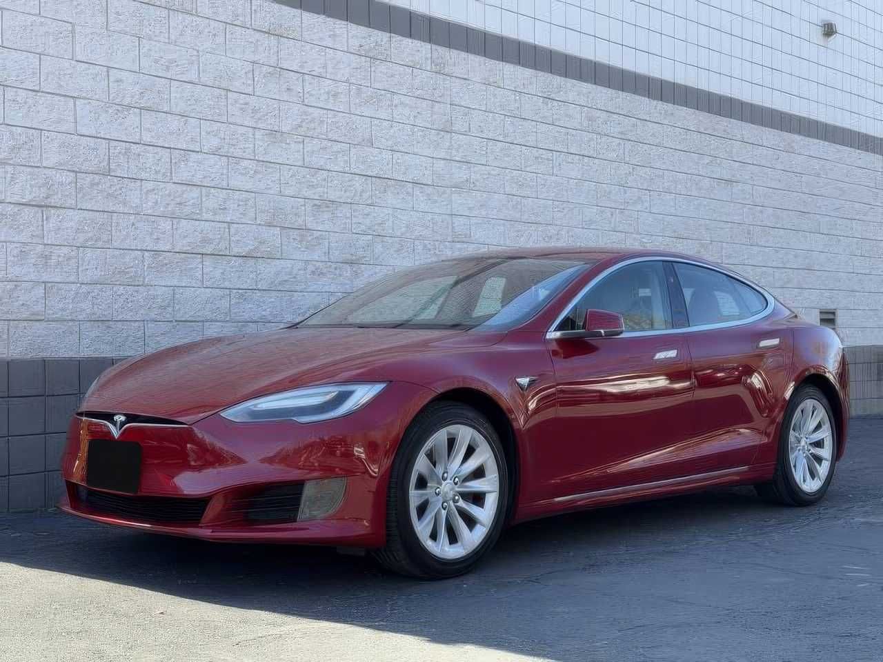2017 Tesla Model S 90D
