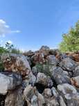 Pedras para dar.