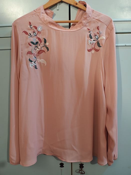 Zestaw ubrań damskich rozmiar L (40/42) bluzki, koszule, sukienki