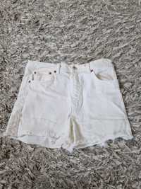 Białe szorty jeansowe damskie Zara