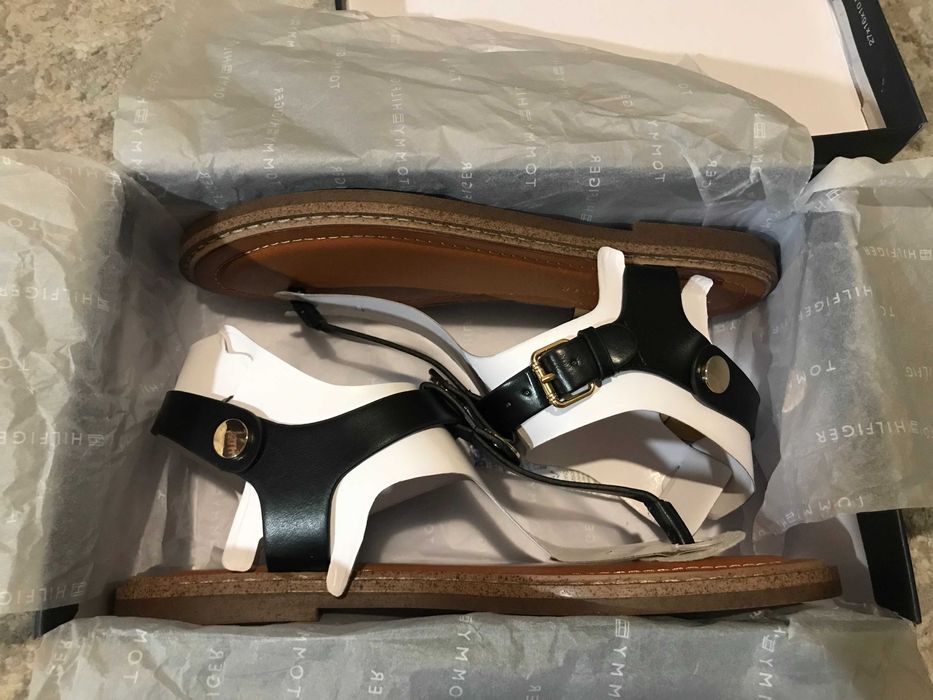 Сандалі Bennia від Tommy Hilfiger