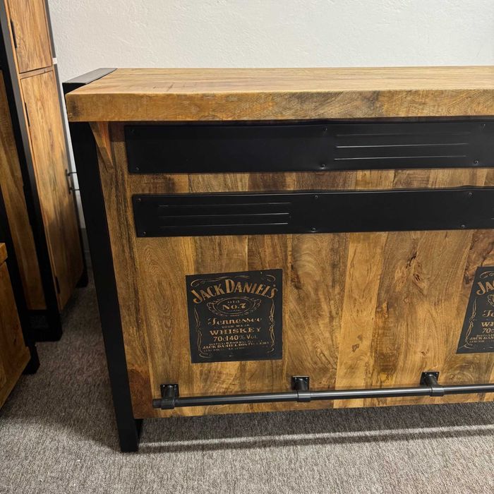 Bar Barek Jack Daniels wyjątkowy seria Britt tylko w MangoMeble