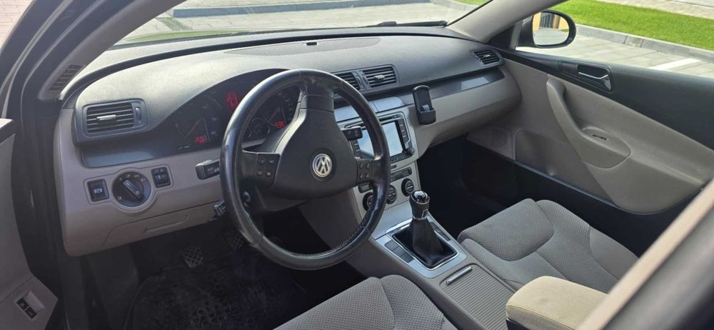 Vw Passat B6 1.9 TDI 105KM 2007r NAVI climatronic tempomat