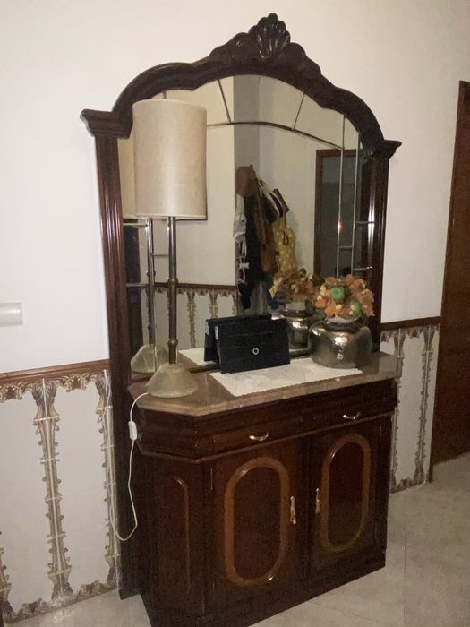 Espelho decorativo de entrada