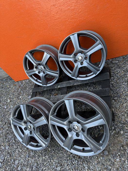 Диски R17 5.112 ET47 шкода а5 а7 гольф пассат кадди тоуран