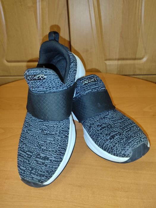 Кросівки Skechers