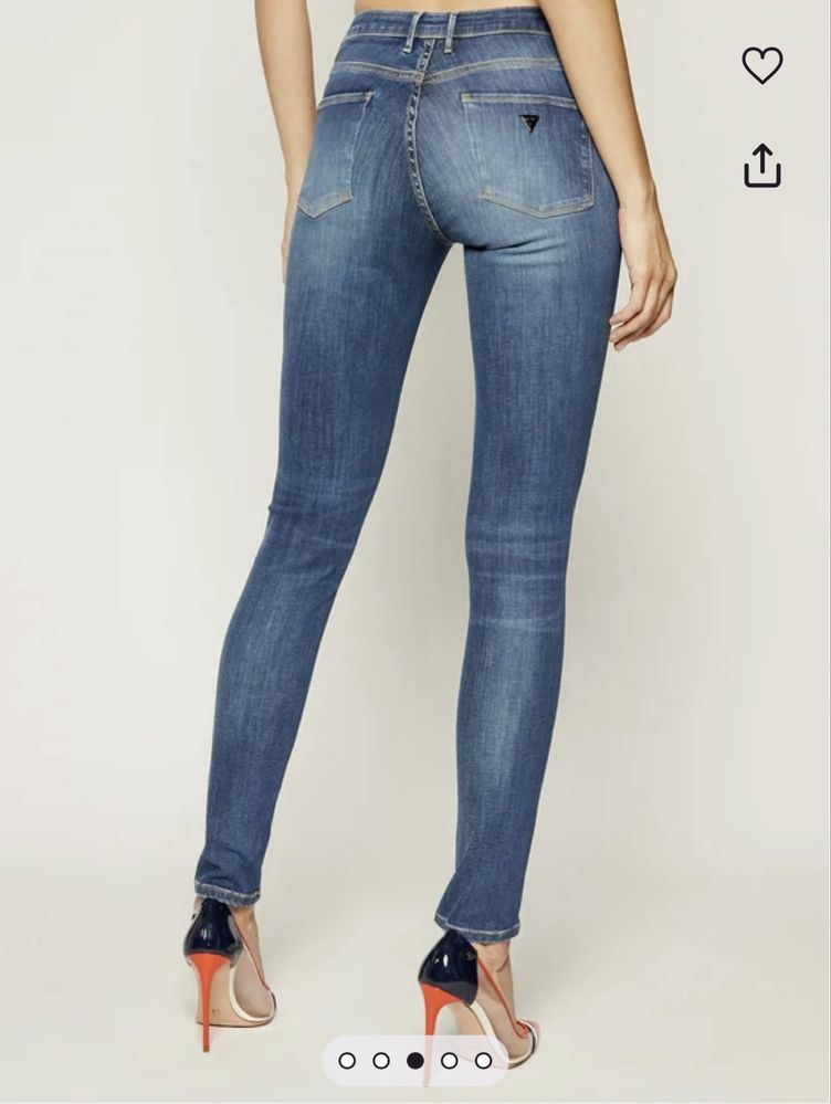 Джинсы Guess 25р. Оригинал