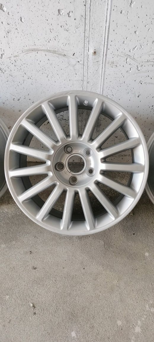 Sprzedam felgi aluminiowe 17 cali 5x112