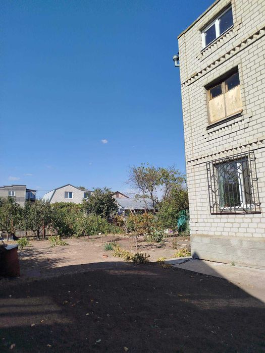 Продам жилой дом рядом с Черноморском цена 37т.у.е