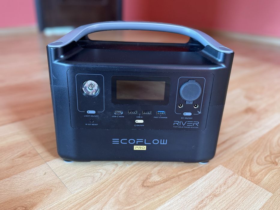 Зарядна станція Ecoflow river 600 pro 720 Вт/год