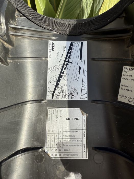 Banco original Husqvarna 701