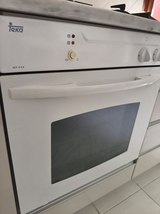 Urgente: Cozinha completa (>6metros) em ótimo estado