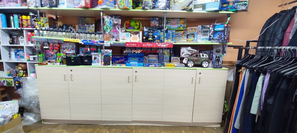 Торгова тумба, стійка, прилавок