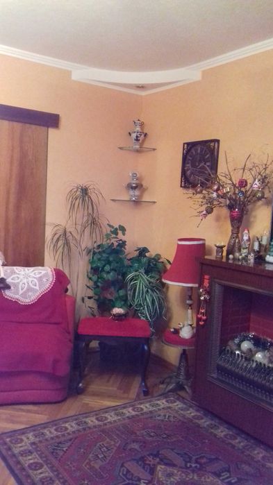 Продаж 3-кімнатної квартири в самому центрі Броварів.