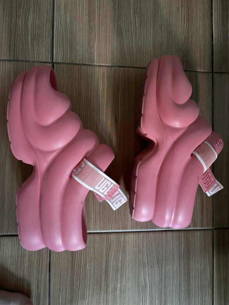 Шлепки ugg w9 оригінал 26 см