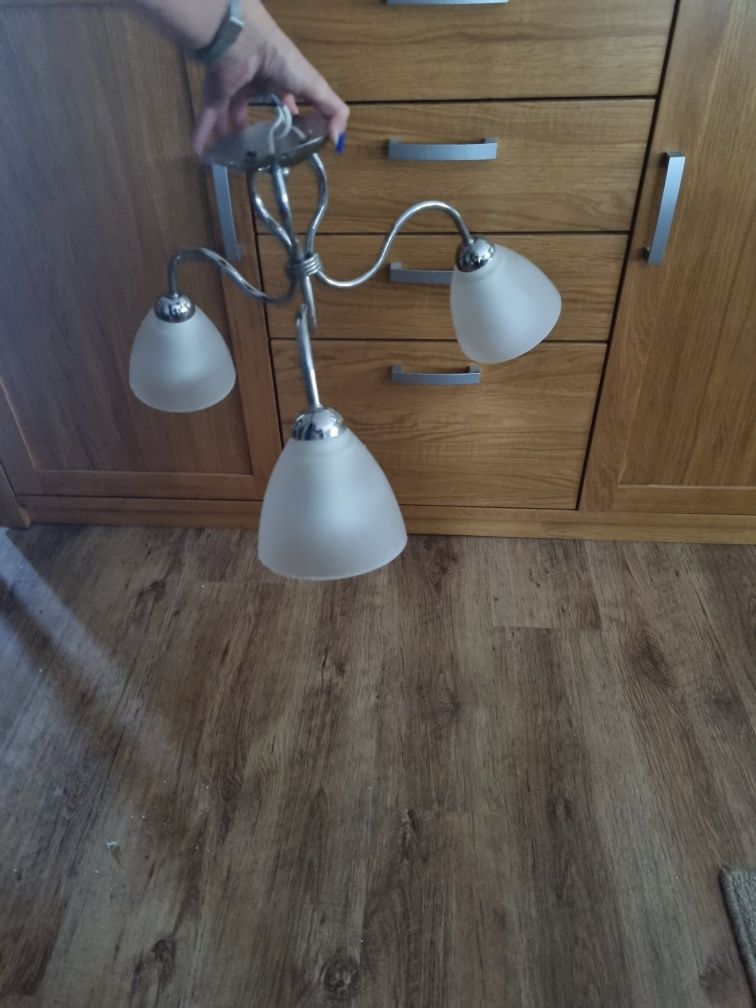 lampa sufitowa sprawna