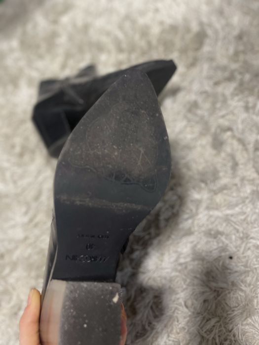 Козаки кожаные Marc Cain