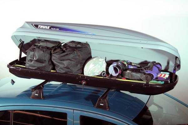 Kufer boks box bagażnik dachowy samochodowy na ferie narty snowboard