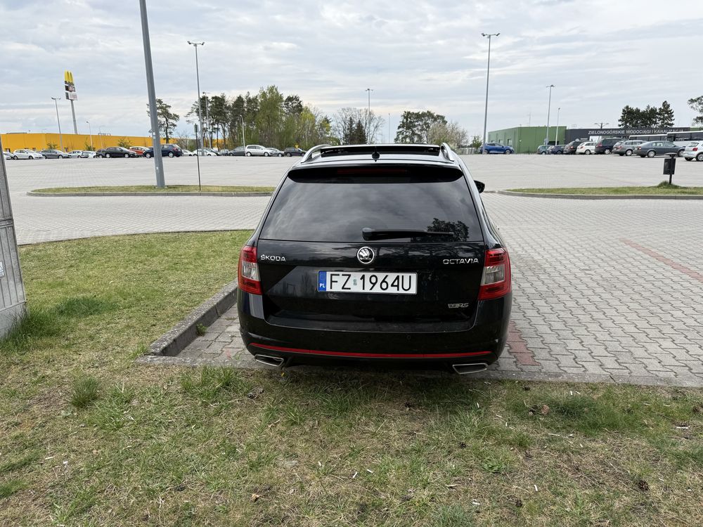 Skoda Octavia Rs 2015 2.0 TDI panorama