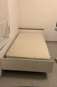 Cama solteiro 100*195 com colchão praticamente novo