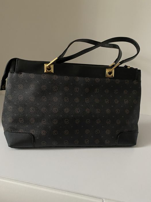 Жіноча сумочка.