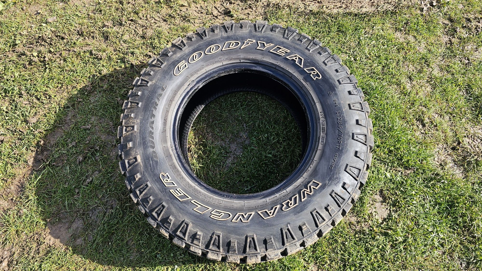 Opony A/T GoodYear Wrangler 285x70x17