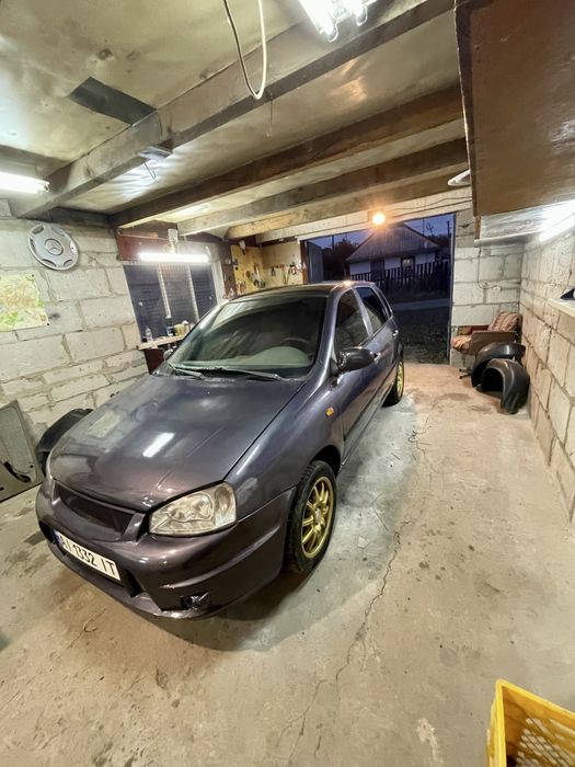 Лада каліна -**на бензині