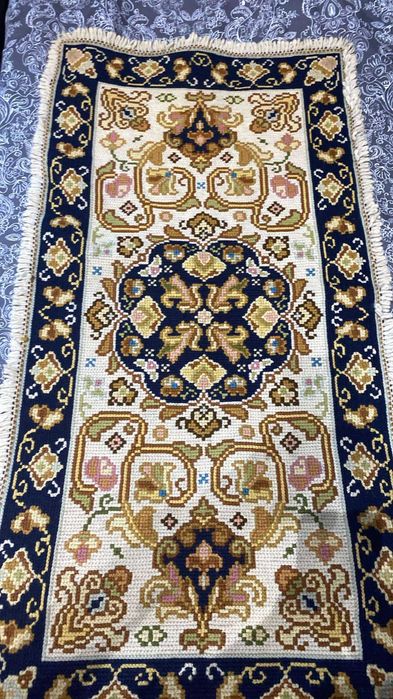 Tapetes de quarto de Arraiolos ORIGINAIS e antigos, em tons azuis, etc