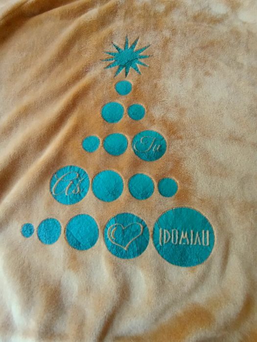 Sweterek welurowy rozmiar 116 IdoMiau