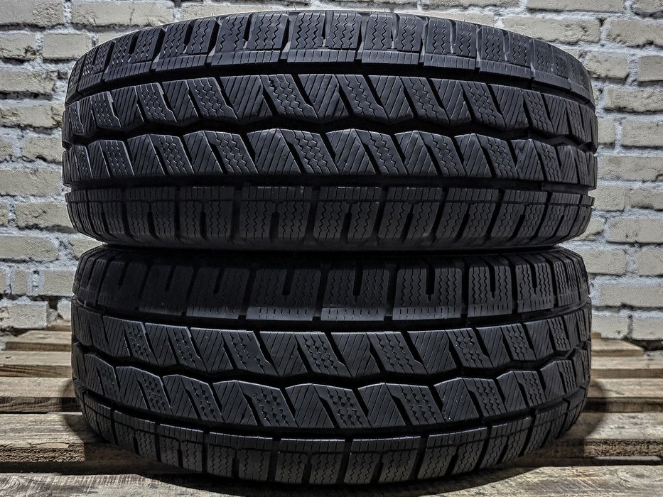 Зима 215/65r16 C Hankook | 9mm | 2022 | Hungary | Преміум шини | 2шт