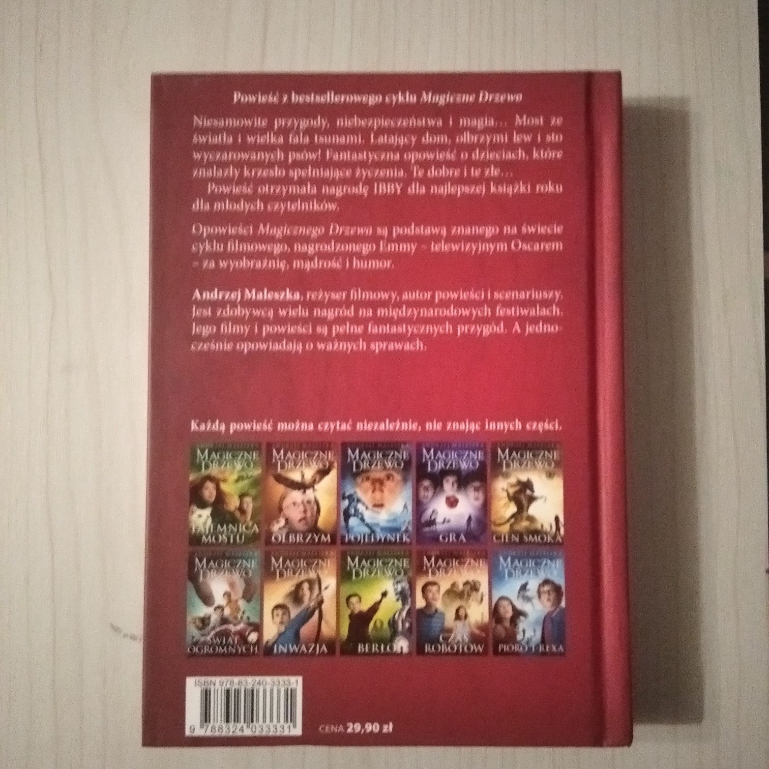 Książka Magiczne Drzewo Czerwone Krzesło