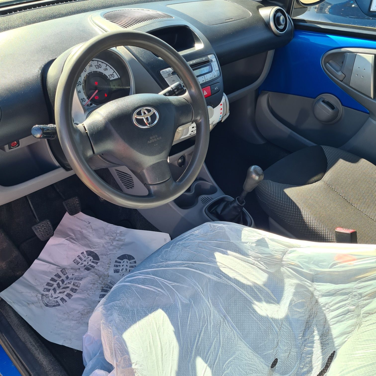 Toyota aygo blue  super económico ano 2011