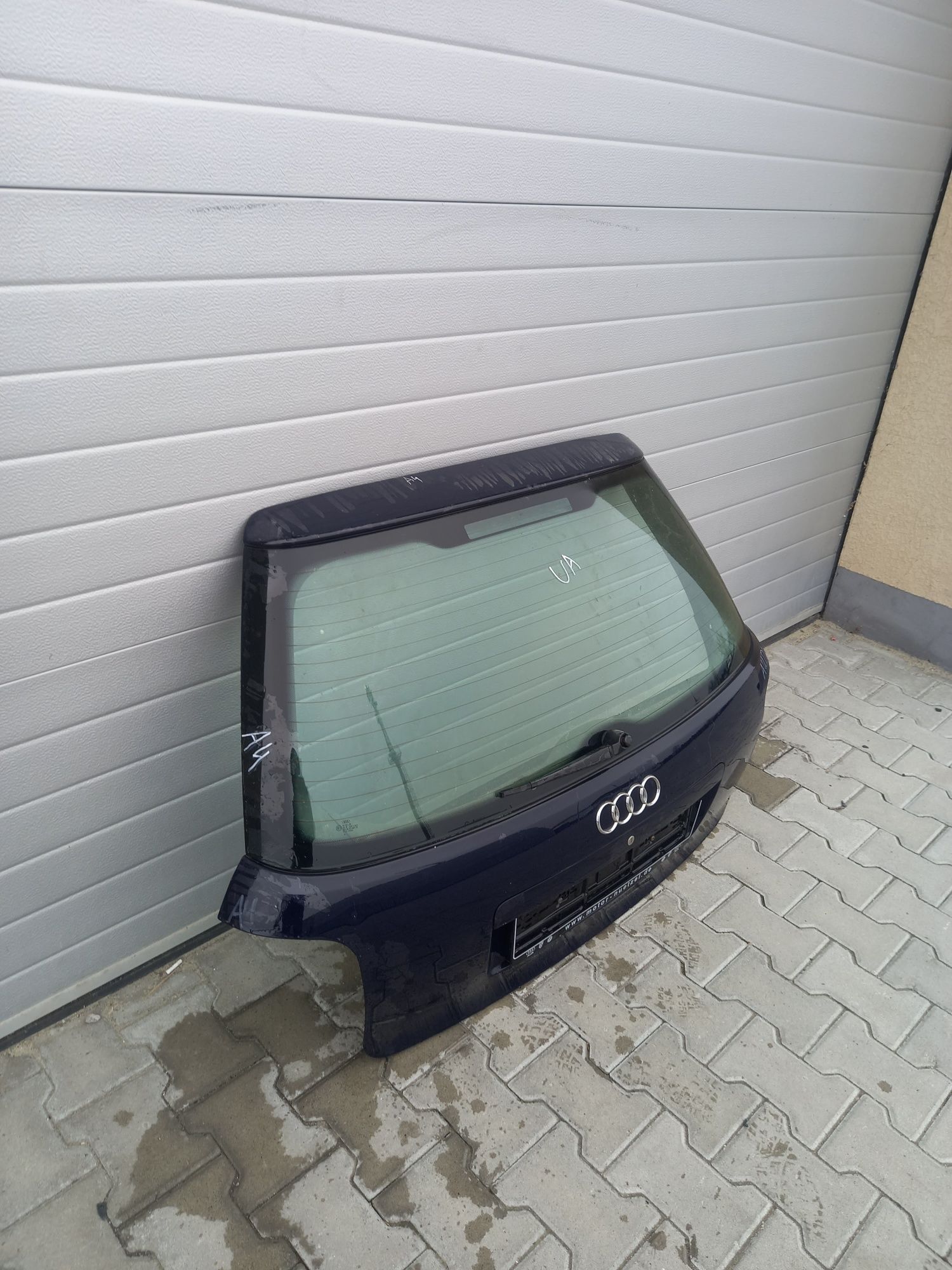 Ляда кришка багажника Audi A4 B5