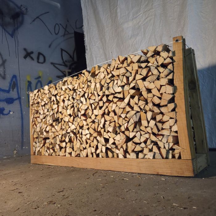 Drewno rozpałkowe 125dm³  na STELAŻU wygodnym i bezpiecznym, kominkowe