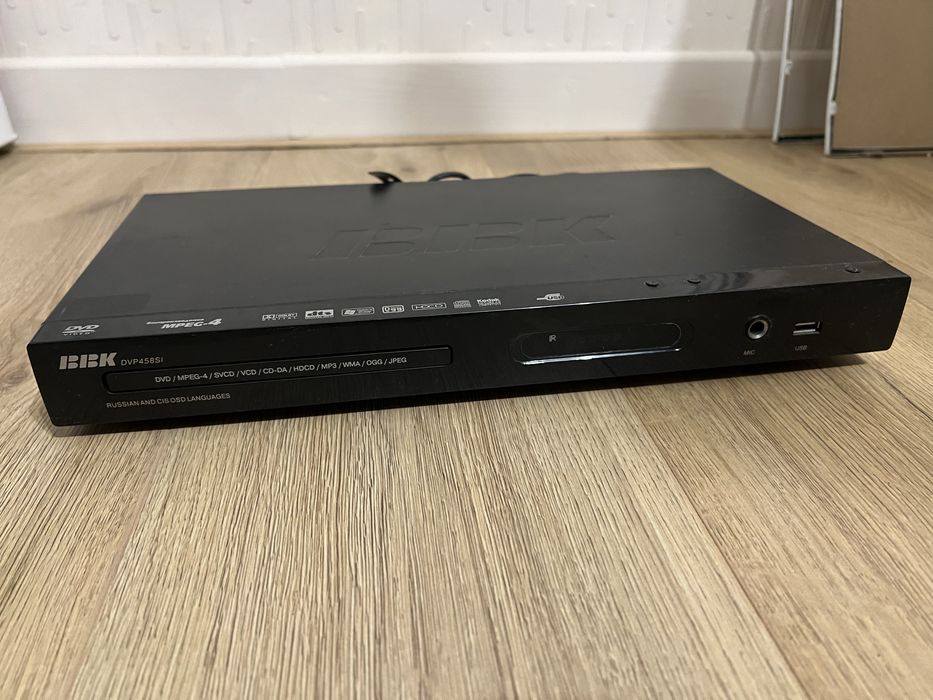 DVD приймач BBK dvp458si