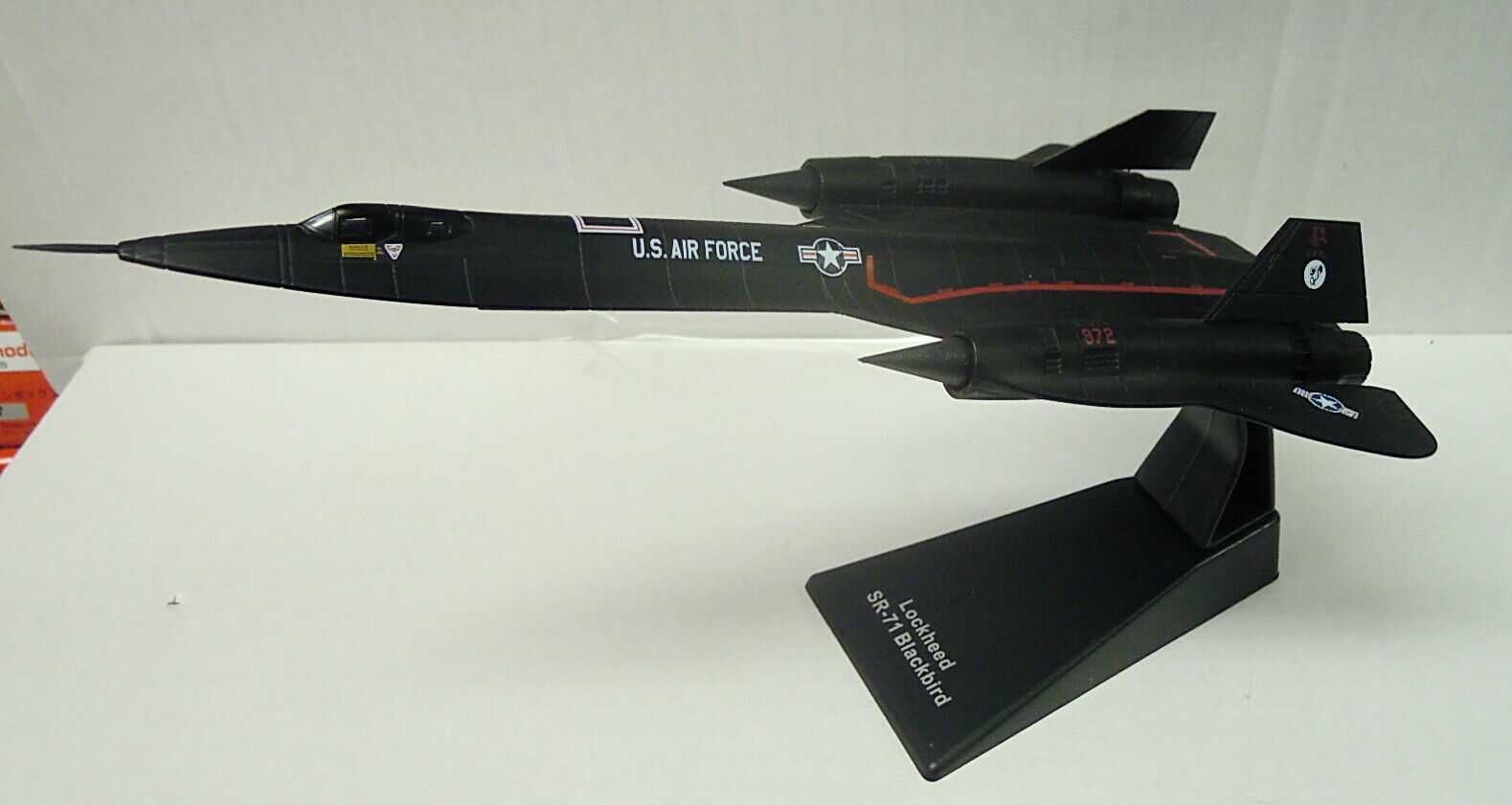 6 Aviões Combate - SR-71; B2; F117; F16  (várias escalas)