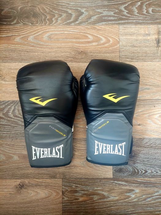 Перчатки Everlast 12 унций