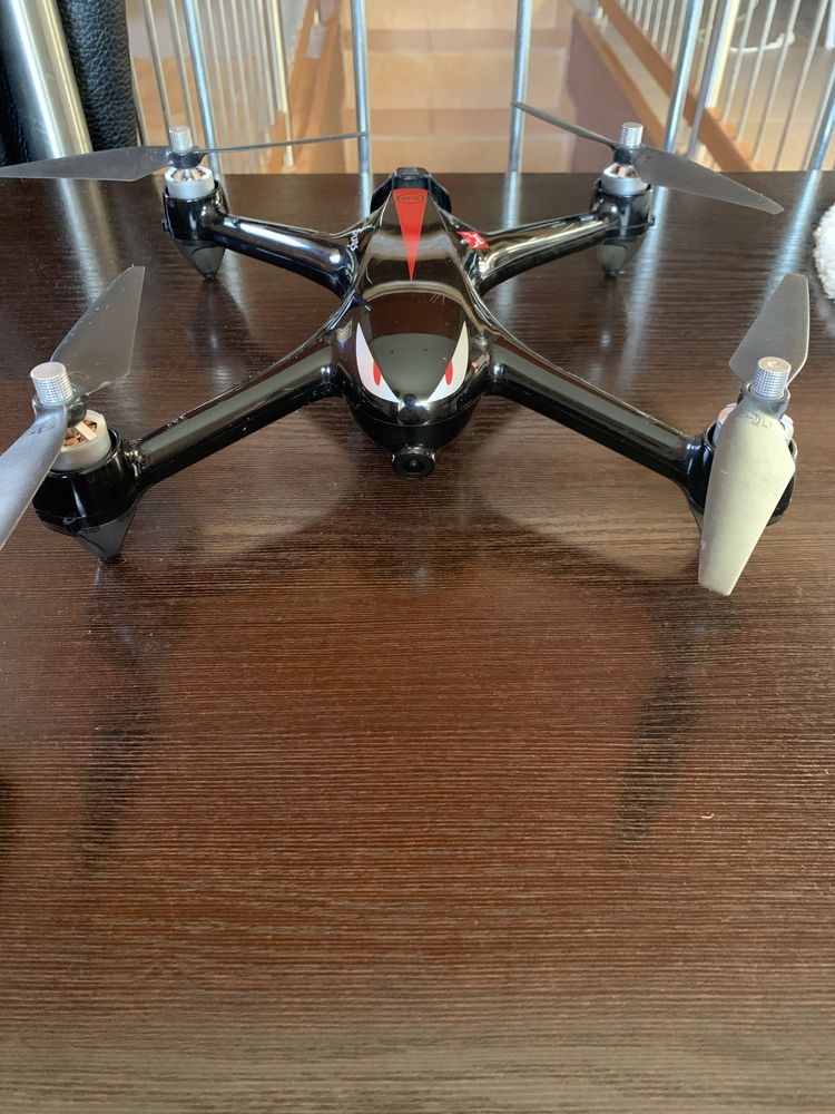 Dron bugs go mjx r/c