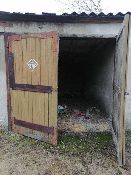 Приміщення під АВТОБІЗНЕС.