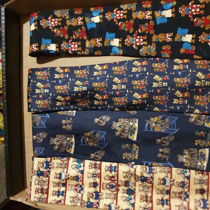 Zestaw krawatów w misie(k-8)OK