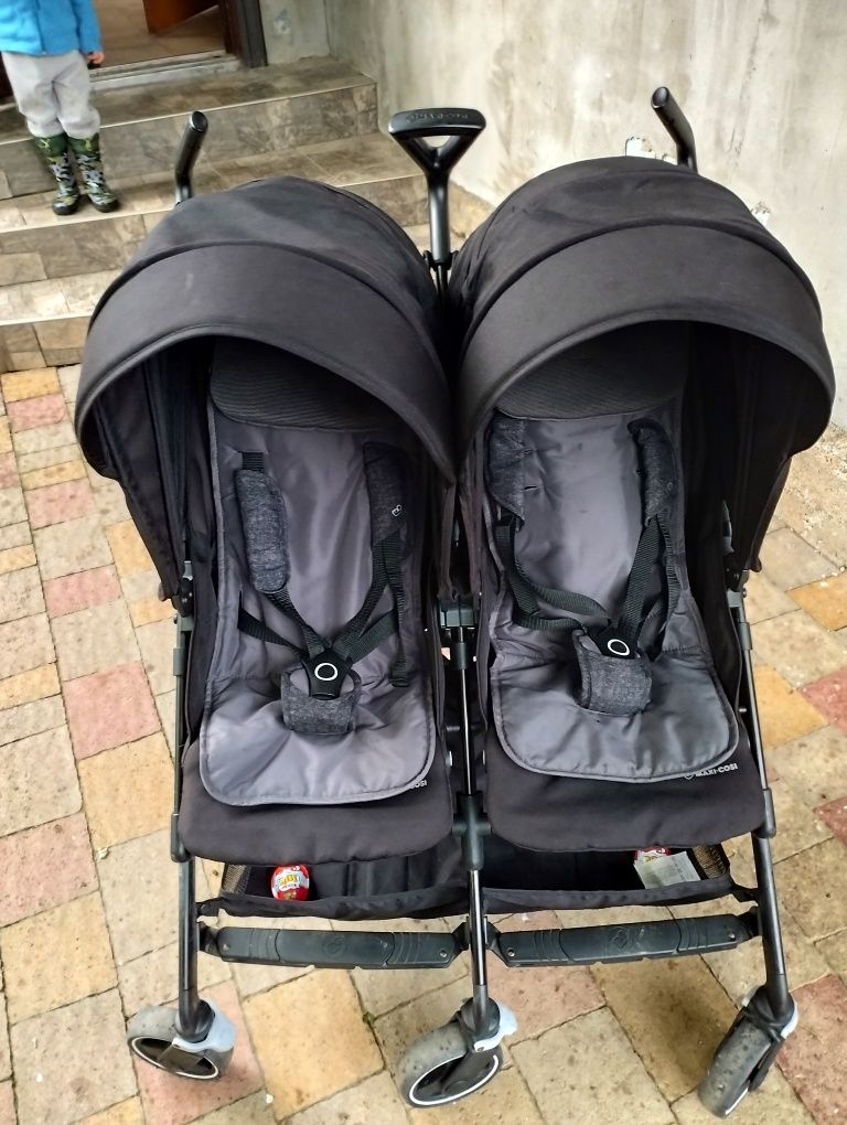 Коляска для двійні або погодок maxi cosi